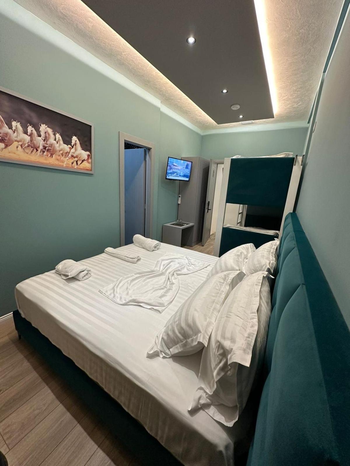 Hotel Europa Kruje Ngoại thất bức ảnh